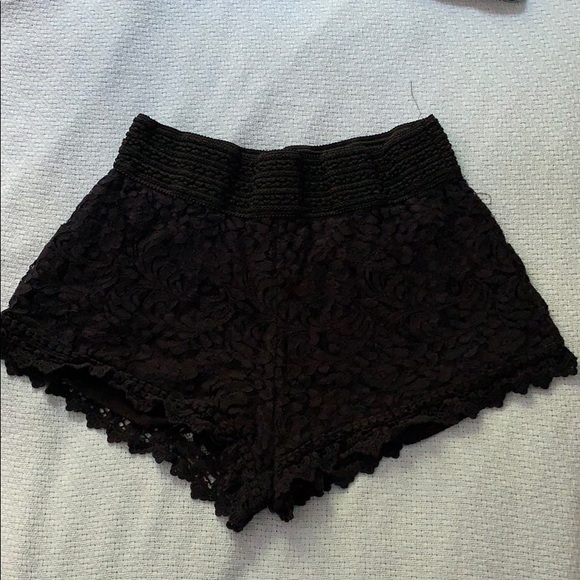 High Waisted Black Lace Shorts w Elastic Waistband - Picture 1 of 9